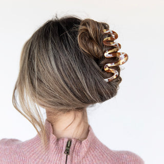 Large Luxe Wavy Claw Clip – Caramel Marble - Headbands of Hope