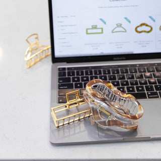 Medium Rectangle Claw Clip – Gold Metal