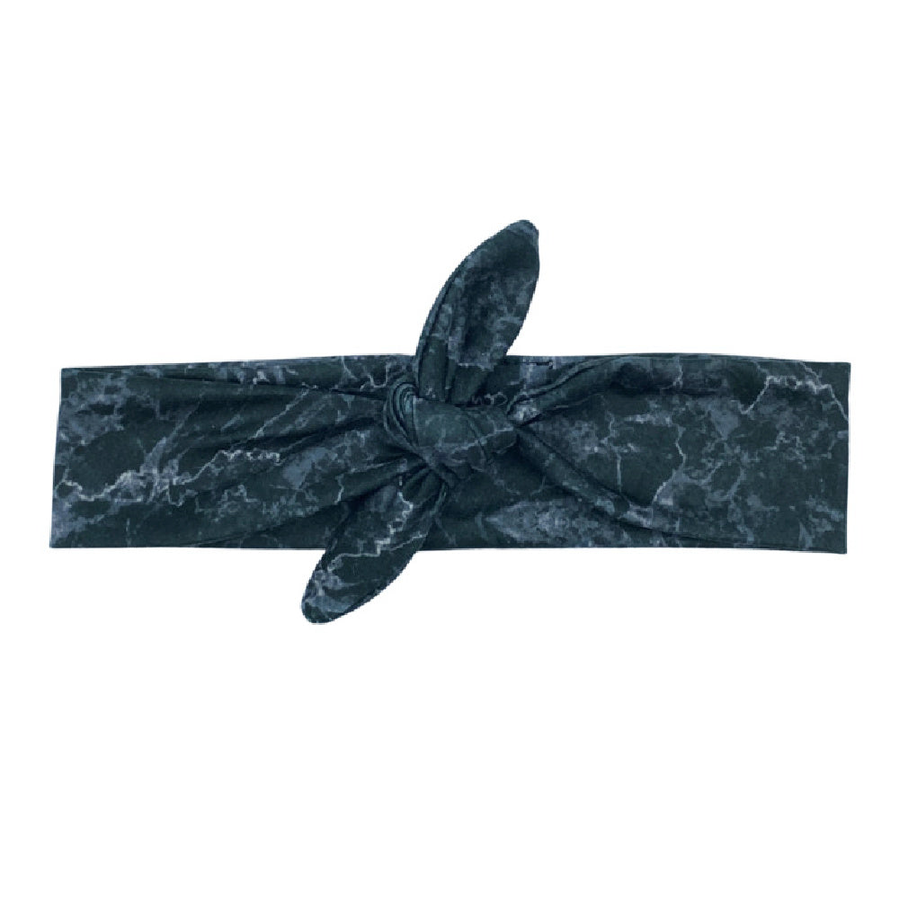 Black Marble Knotted